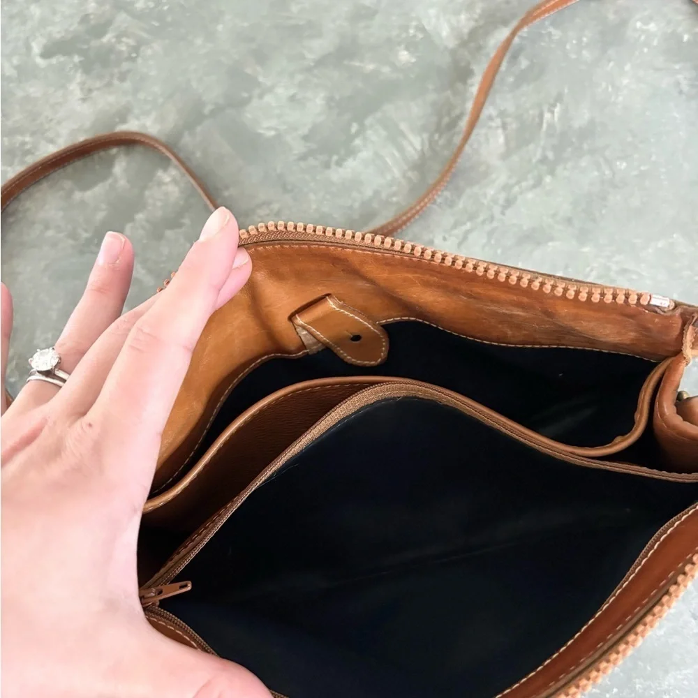 Dooney Bourke Leather Black Brown Shoulder Handbag Bag Purse vintage